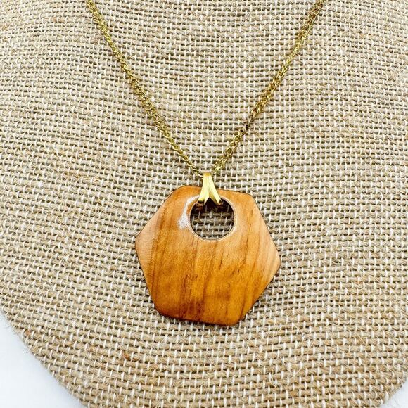 Vintage Hexagonal Wood Pendant Necklace Retro Geometric Minimalist